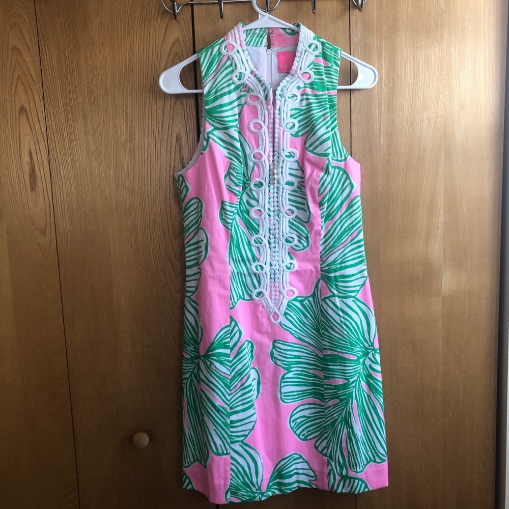 SOLD Lilly Pulitzer Alexa Stretch Shift